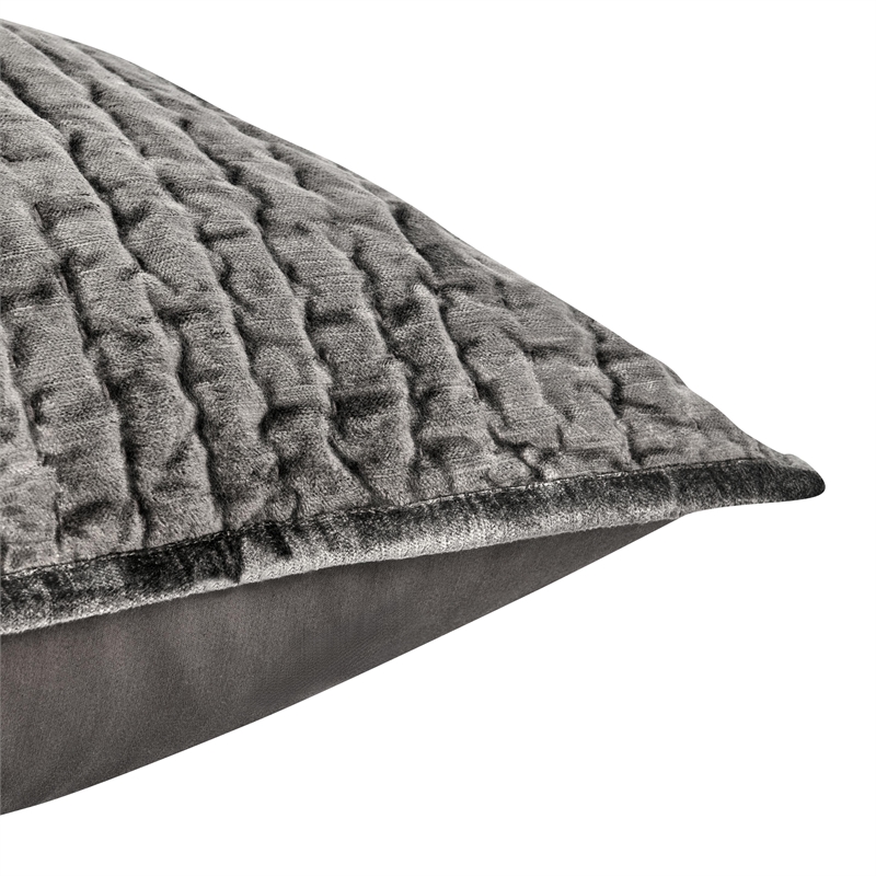 Kosas Home Dimitry 26x26