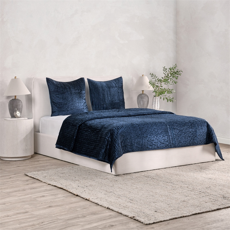 Kosas Home Dimitry 26x26