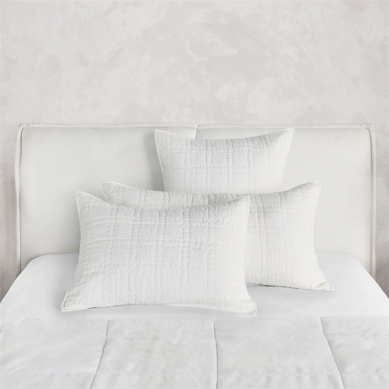 Kosas Home Hailee 26x26