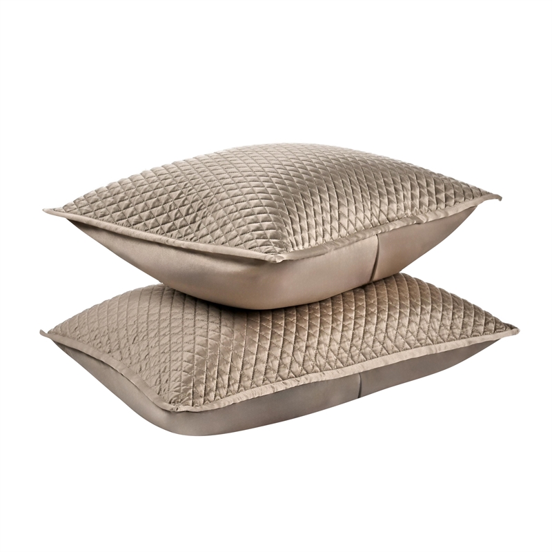 Kosas Home Winthrop 20x26