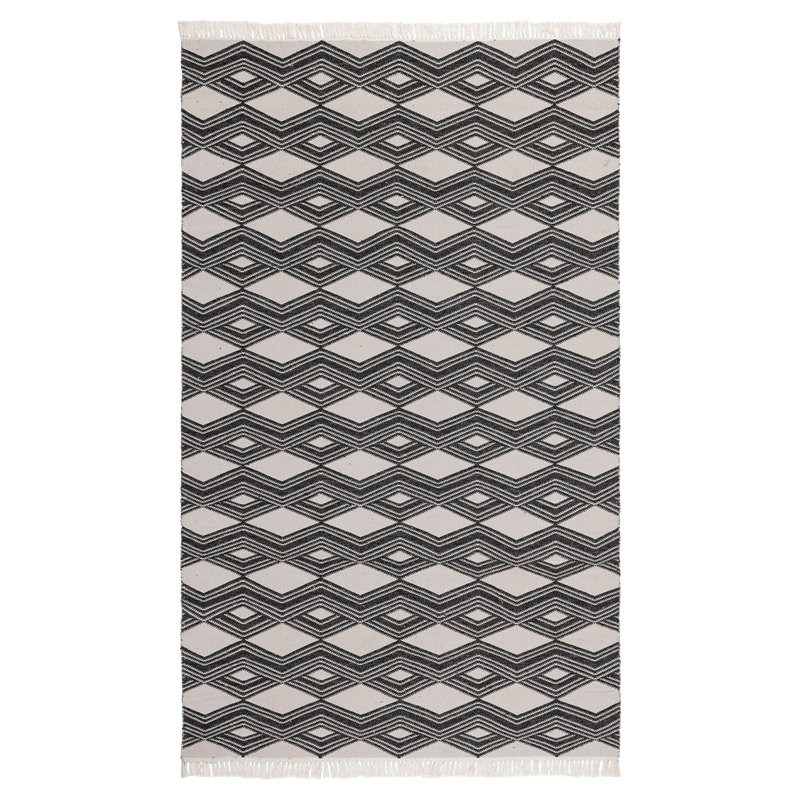 Kosas Home Saugatuck 24x36