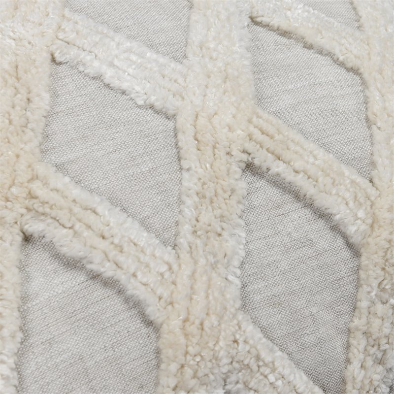 Kosas Home Evangeline 22x22