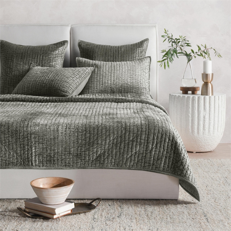 Kosas Home Dimitry 20x26