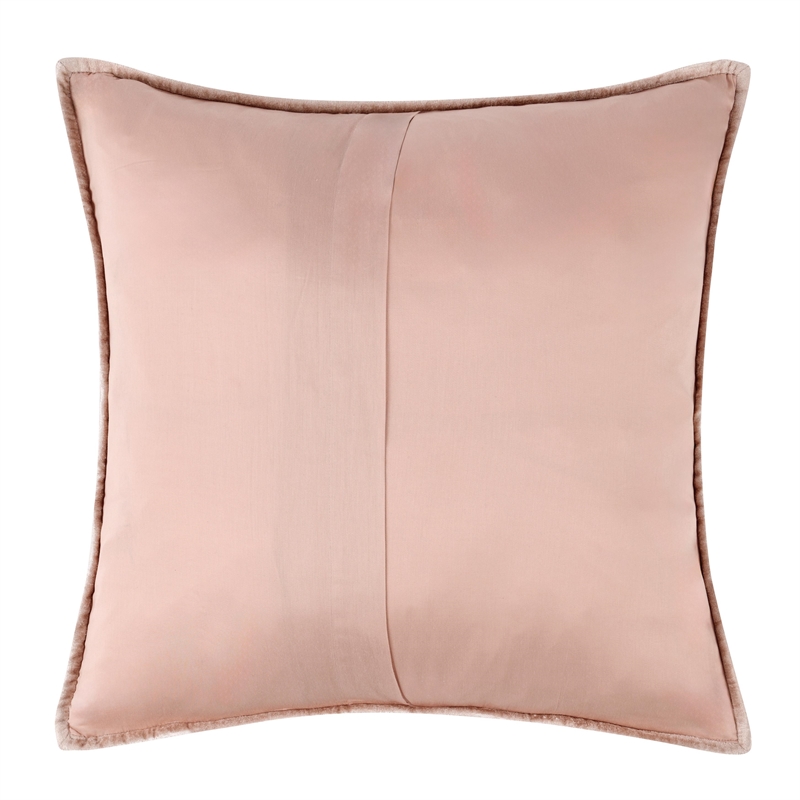 Kosas Home Dimitry 26x26