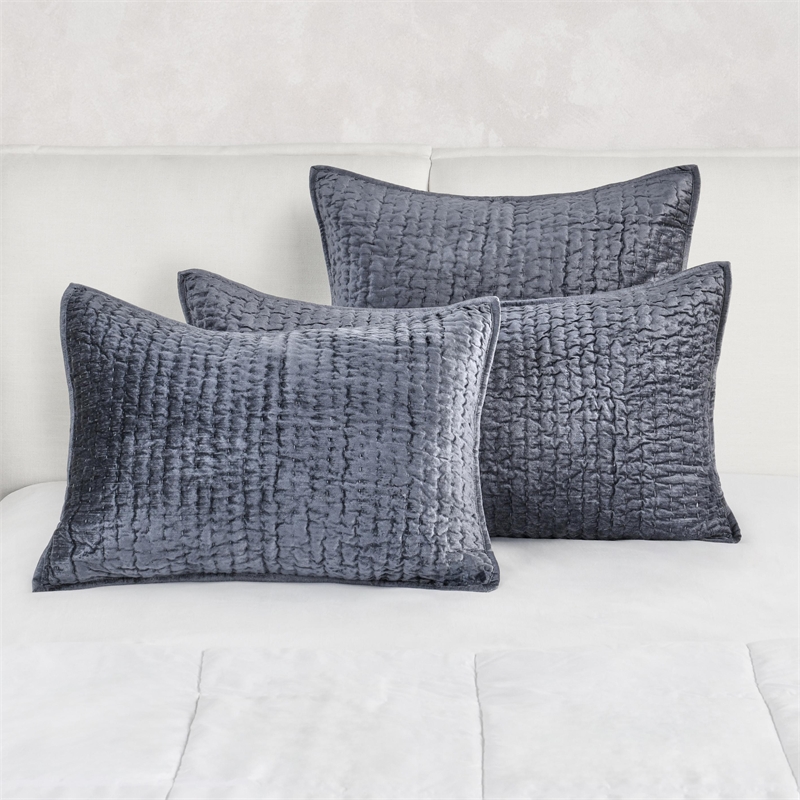 Kosas Home Dimitry 26x26