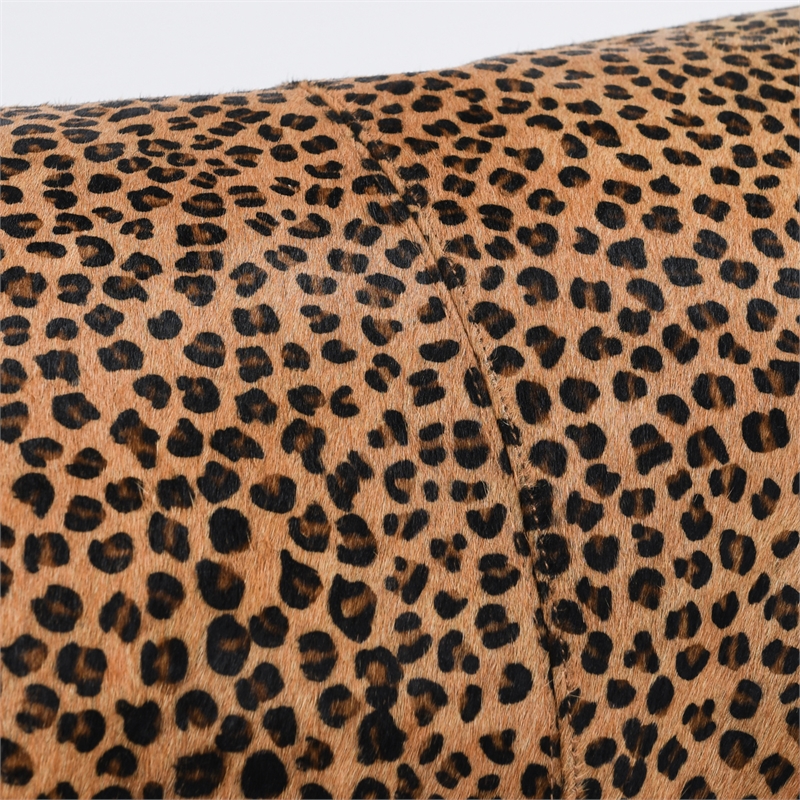 Kosas Home Leopard 14x26