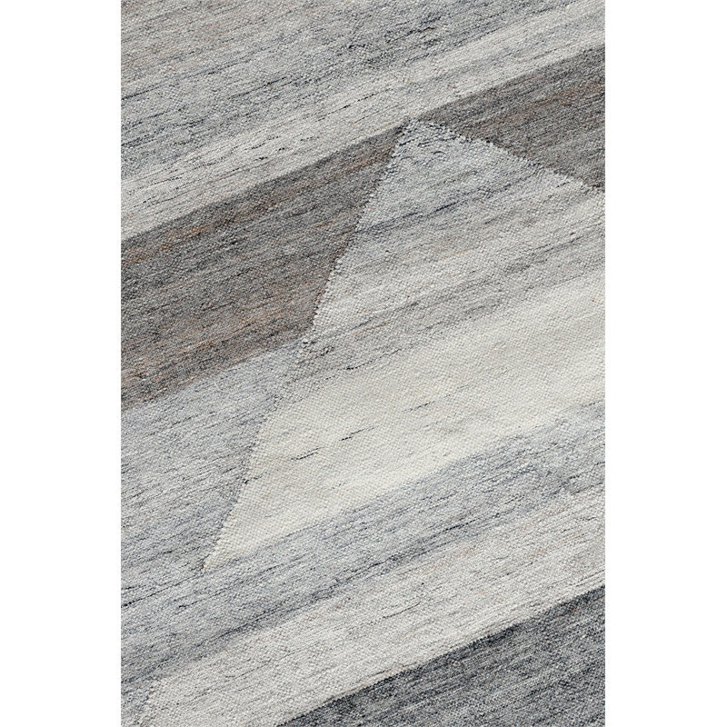 Kosas Home Tierney 24 x 36