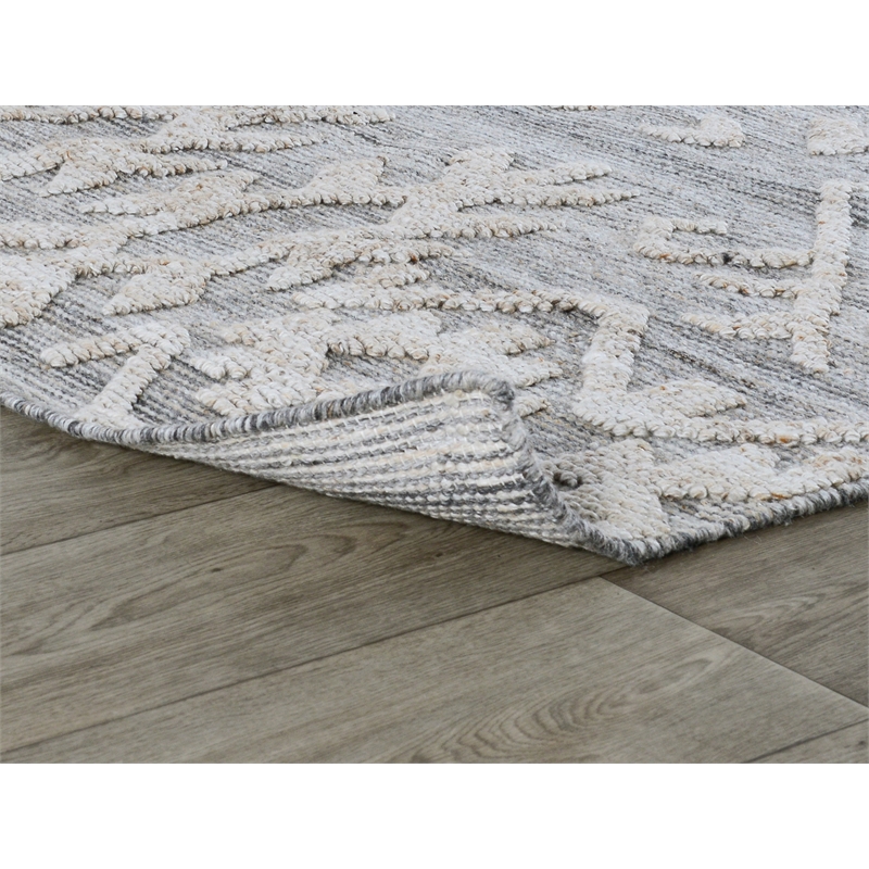 Kosas Home Hoeft 24 x 36