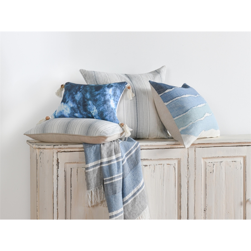 Villa by Classic Home Theta 14