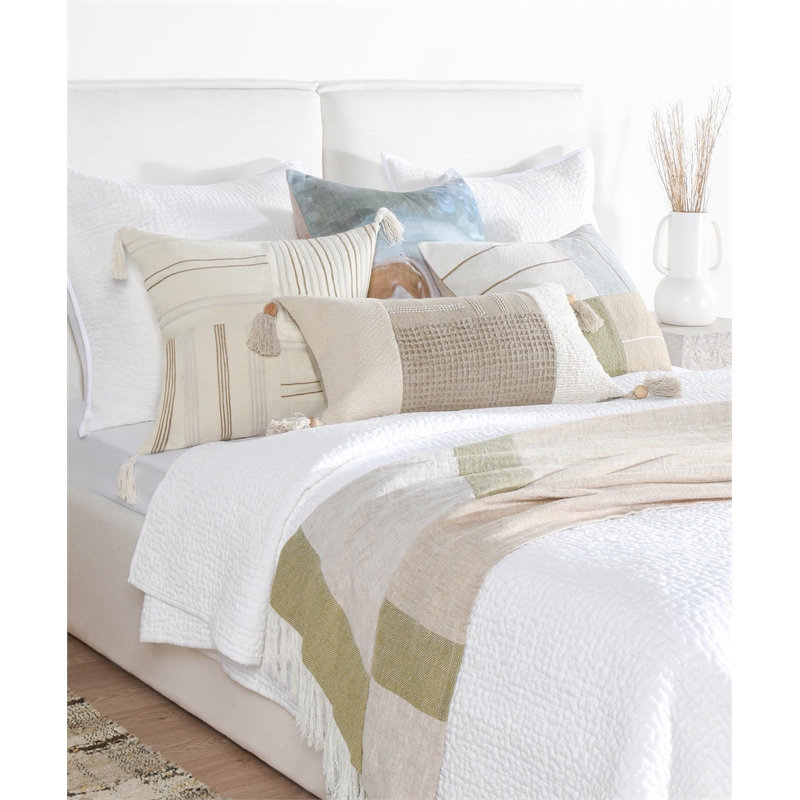 Villa by Classic Home Apana 22