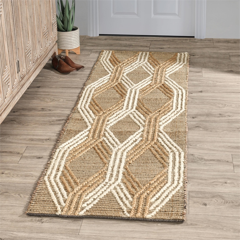 Manitou 2.6'x8' Natural Jute Blend Ivory Hand Woven Accent Rug