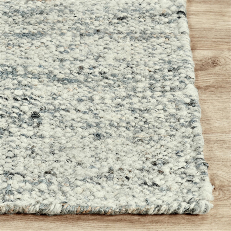 Oscoda 2.6'x8' Sustainable Handwoven Jute Blend Fog Gray Accent Rug