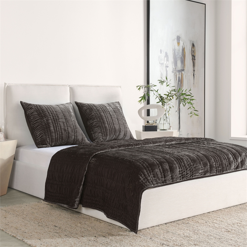 Classic Concepts Seville 4-Piece Velvet Fabric King Quilt Set in Sable