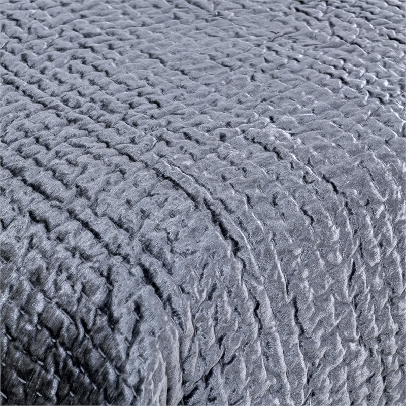 Classic Concepts Dimitry 3-Piece Velvet Fabric Queen Quilt Set in Morning Fog