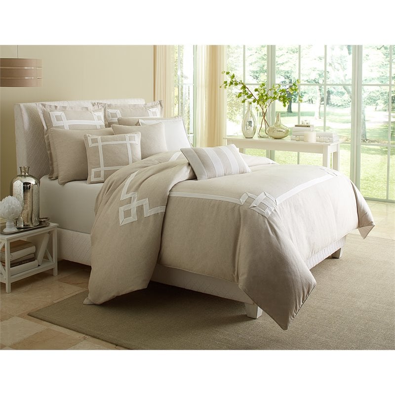 Michael Amini Avenue A 10-piece Fabric King Comforter Set in Natural/Tan