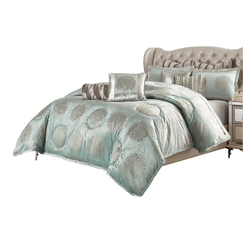 Michael Amini Regent 9-Piece Queen Velvet Comforter Set in Ice Blue/Silver