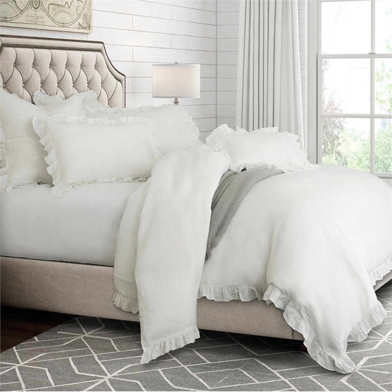 Michael Amini Cherry Hill 6-piece Belgium Linen Fabric Queen Duvet Set in White