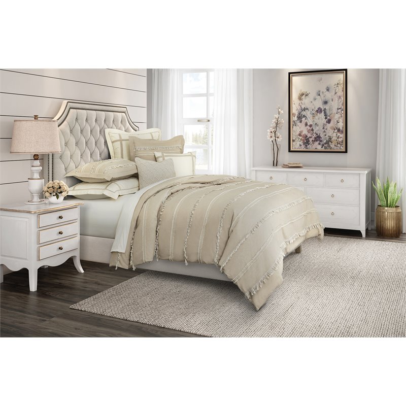 Michael Amini Country Lane 7-piece Fabric Queen Duvet Set in Tan/Natural