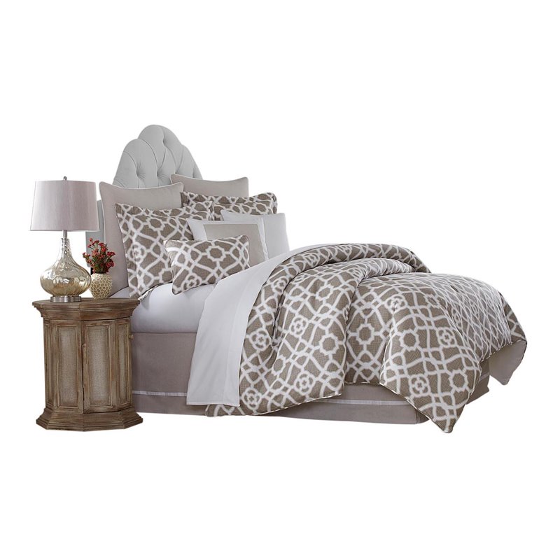 Michael Amini Harper 9-piece Geometric Cotton Queen Comforter Set in Natural