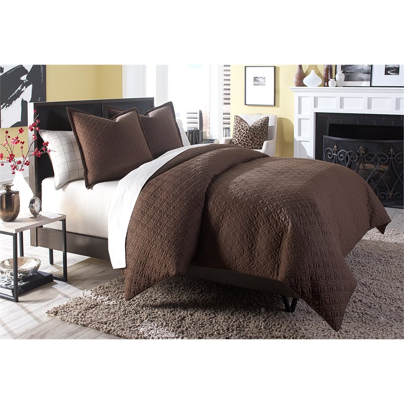 Michael Amini Leigh 3-piece Pebble Stitch Fabric King Duvet Set in Cocoa