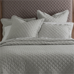 Michael Amini Oslo 6-piece Diamond Linen Fabric King Quilt Set in Gray