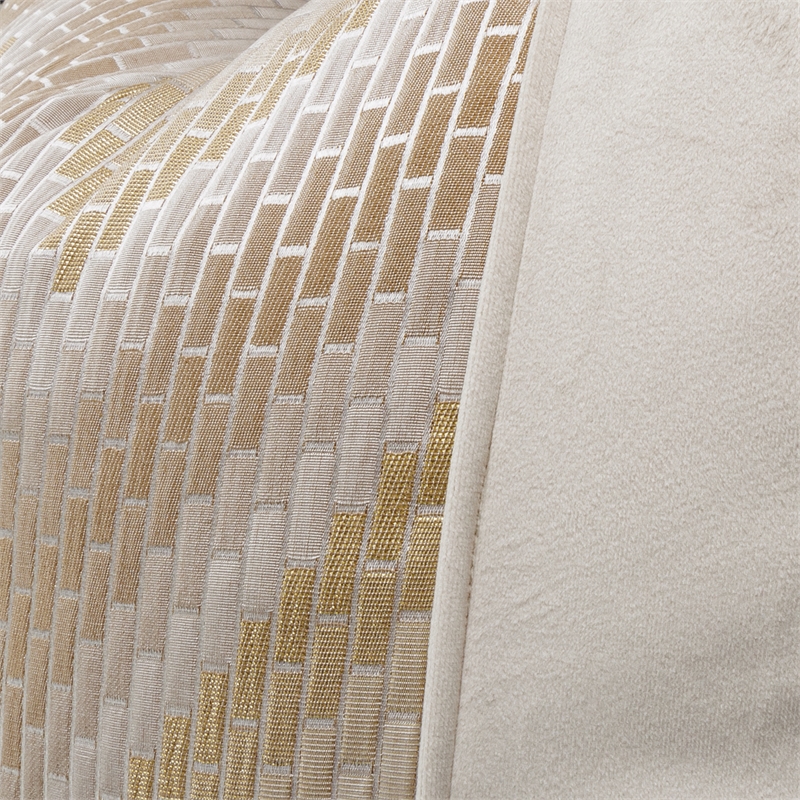 MICHAEL AMINI Infinity 21x21