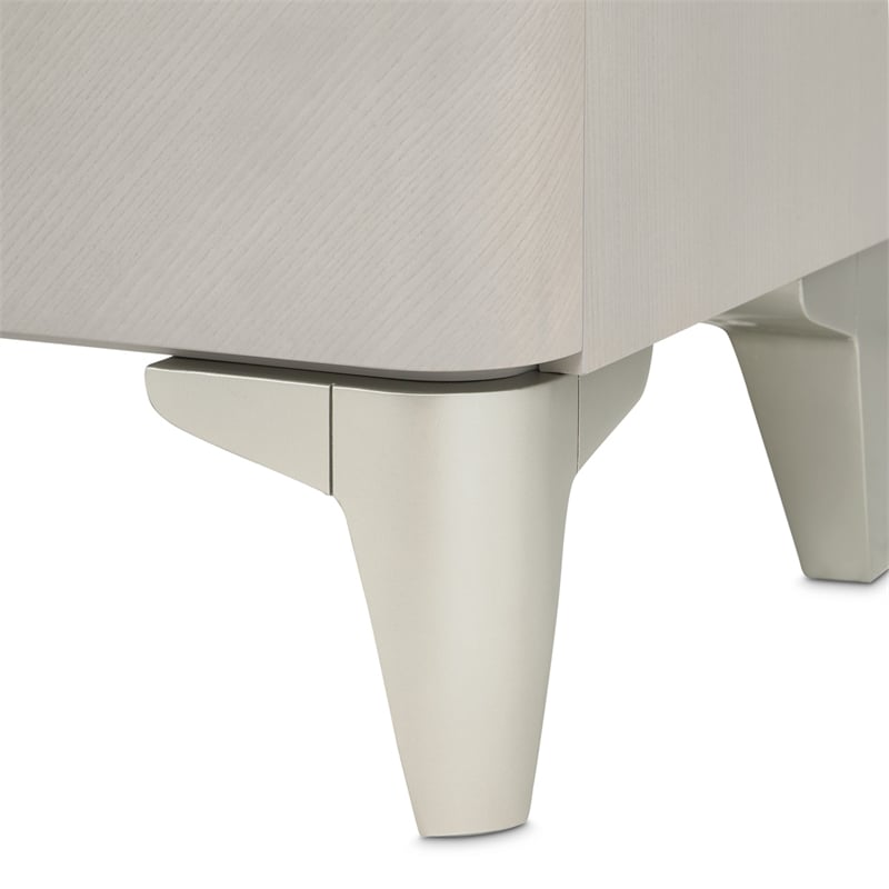 Michael Amini Penthouse 6-Drawer Chest - Ash Gray
