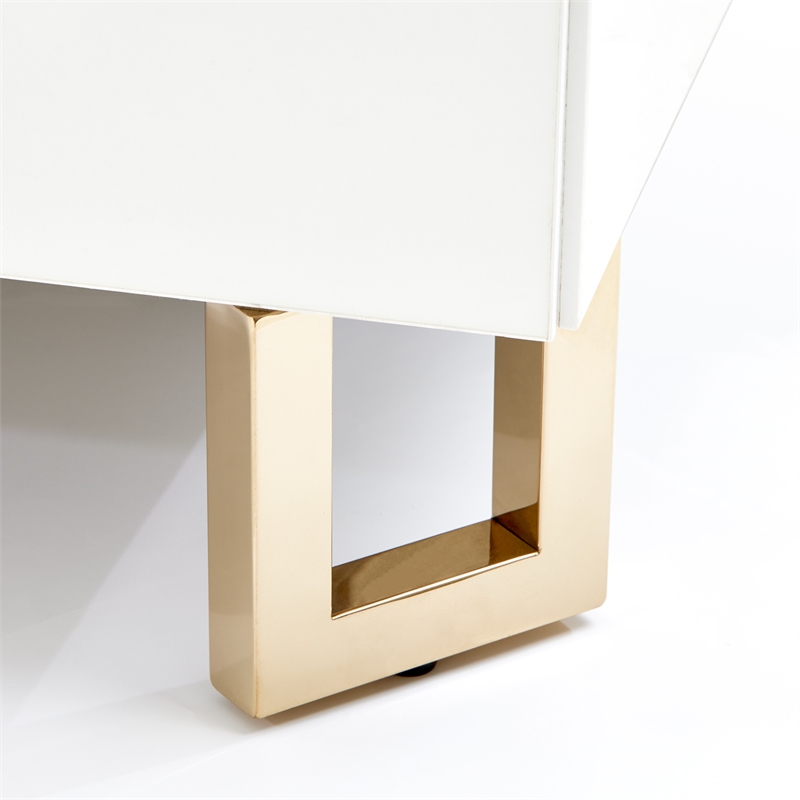 Palm Gate Eastern King Panel Bed - Cream/Cloud White