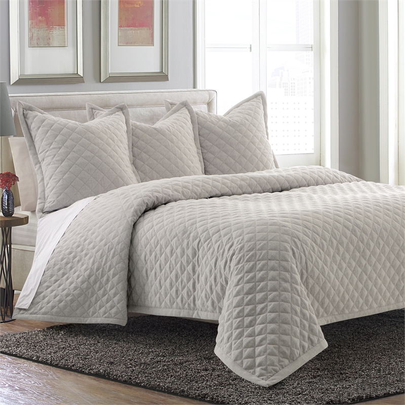 Aragoza 4-Piece King Quilt Set - Dove