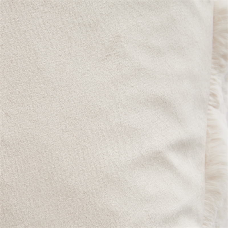 Snowdrop Plush 20