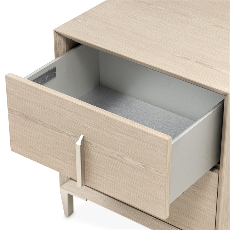 Lotus Bay Small 22