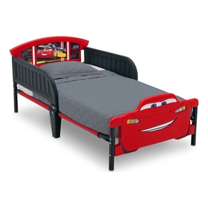 delta children cars plastic 3d-footboard toddler bed in red/black