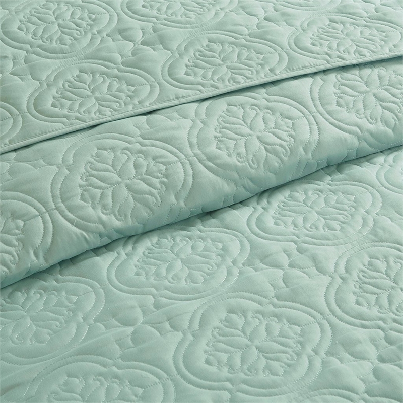 510 Design Oakley 3-Piece Polyester Microfiber Bedspread Set in Green