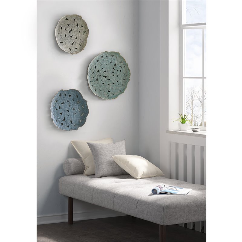 Madison Park 3-Piece Transitional Metal Wall Decor Set with Hook Rings in Blue