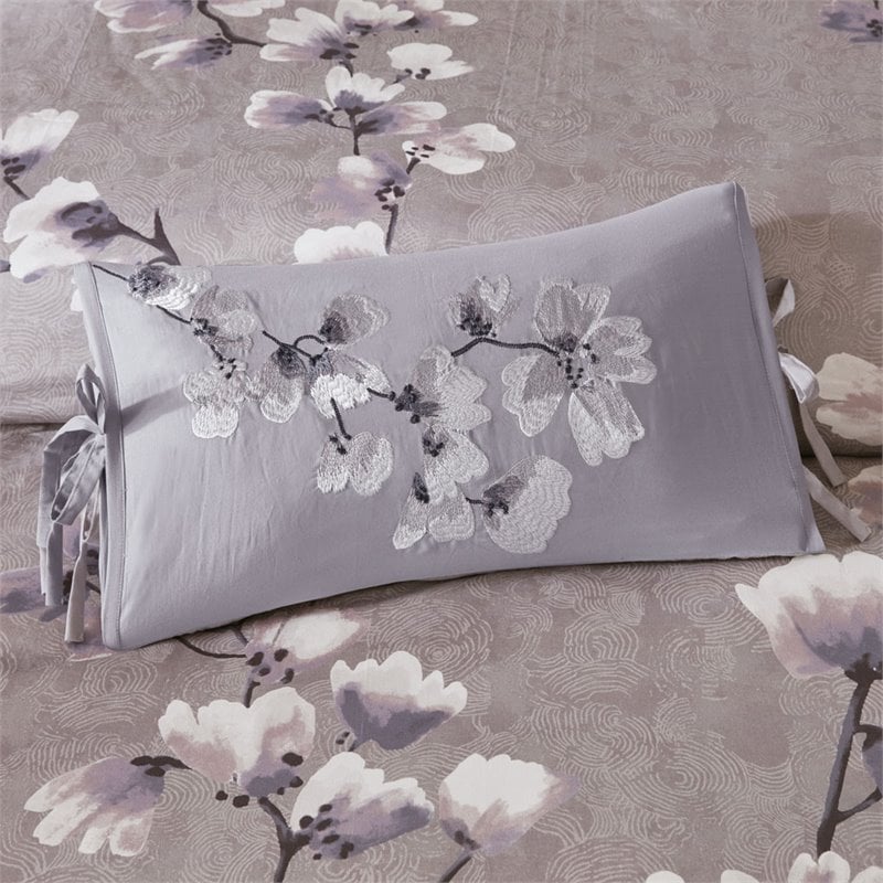 N Natori Oblong Modern Cotton Embroidered Decorative Pillow in Purple