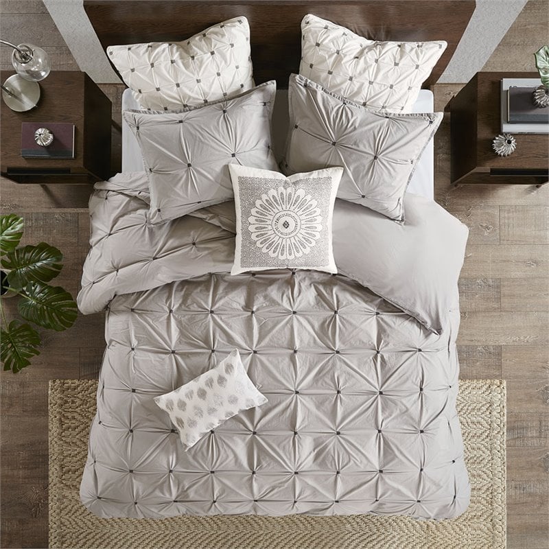 INK+IVY Sofia Square Cotton Percale Embroidered Decorative Pillow in Gray