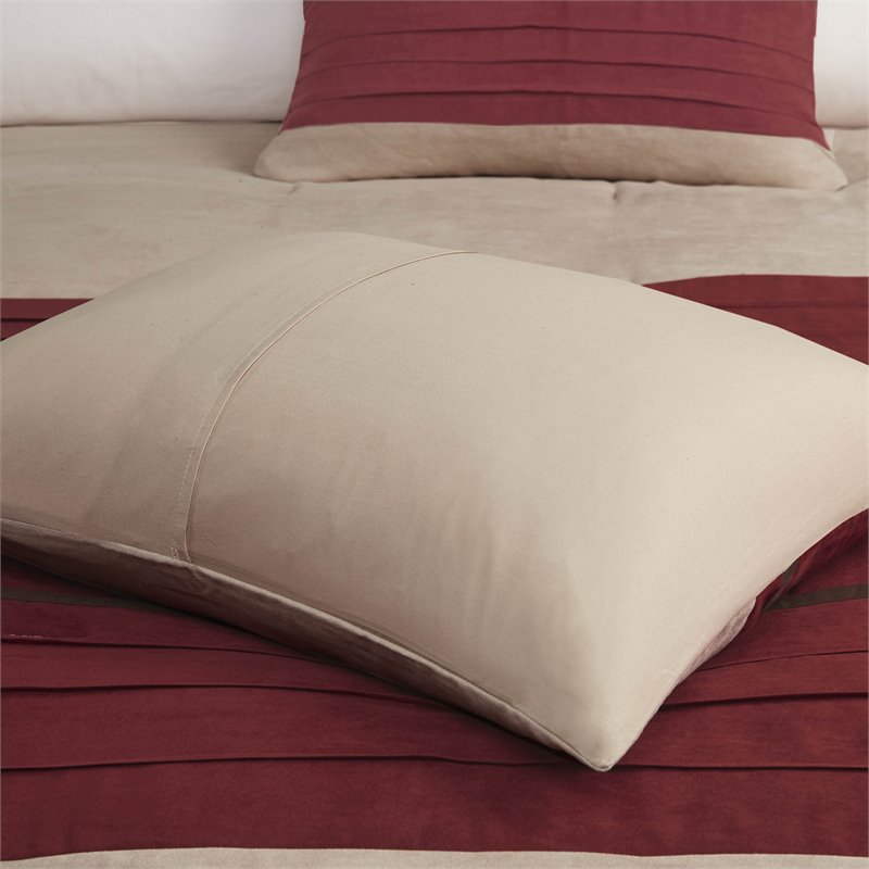 Madison Park Palmer 7-Piece Polyester Microsuede Comforter Set in Red