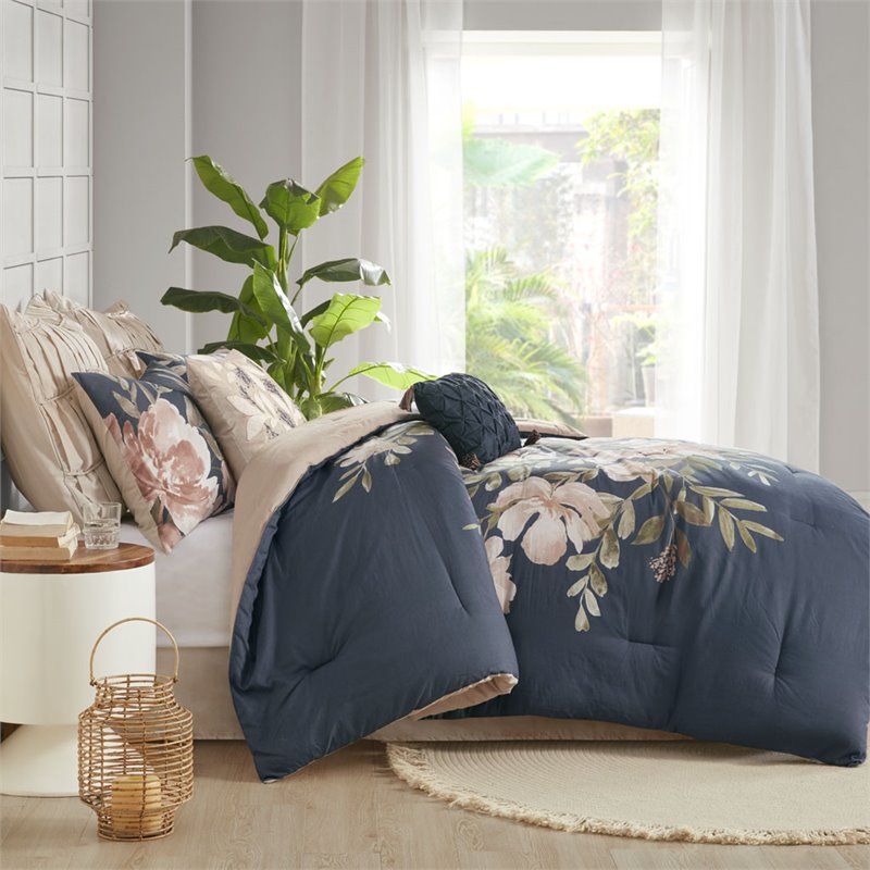 Madison Park Camillia 8-Piece Farmhouse Cotton Printed Comforter Set in Navy