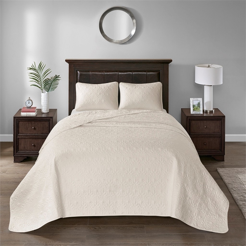 Madison Park Quebec Polyester Microfiber Bedspread Set in Cream