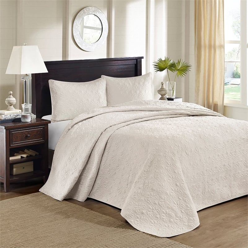 Madison Park Quebec Polyester Microfiber Bedspread Set in Cream
