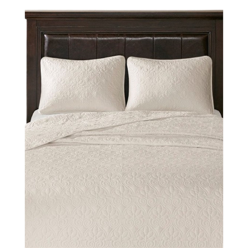 Madison Park Quebec Polyester Microfiber Bedspread Set in Cream