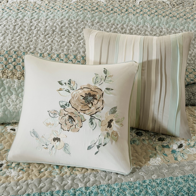 Madison Park Willa 6-Piece Cotton Sateen Printed Coverlet Set in Green