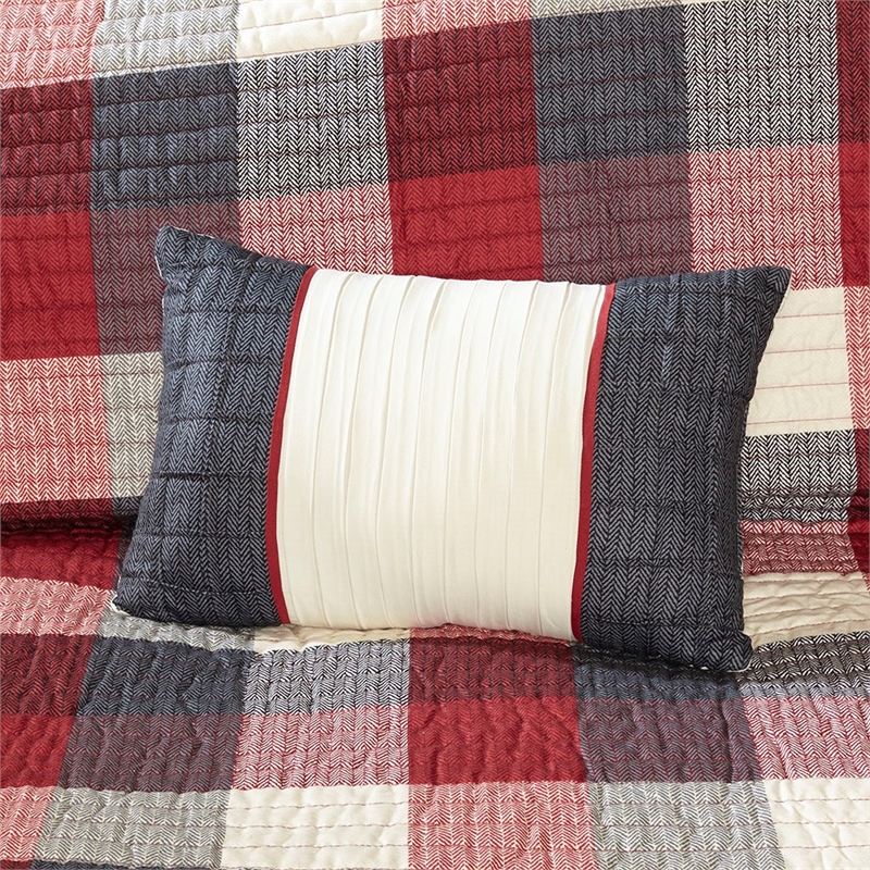 Madison Park Ridge 6-Piece Polyester Printed Herringbone Coverlet Set in Red