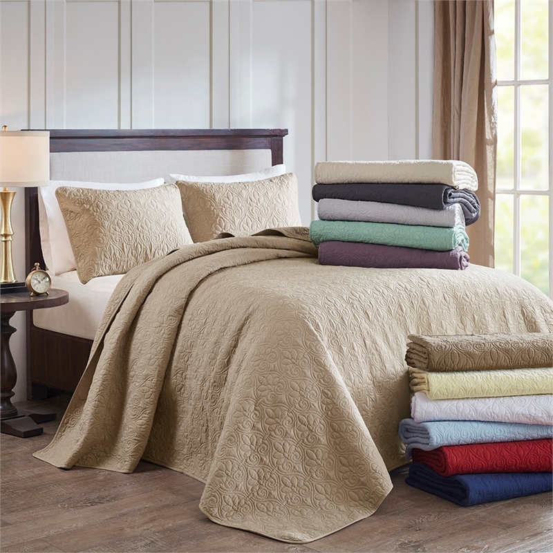 Madison Park Quebec 3-Piece Polyester Brushed Microfiber Bedspread Set in White