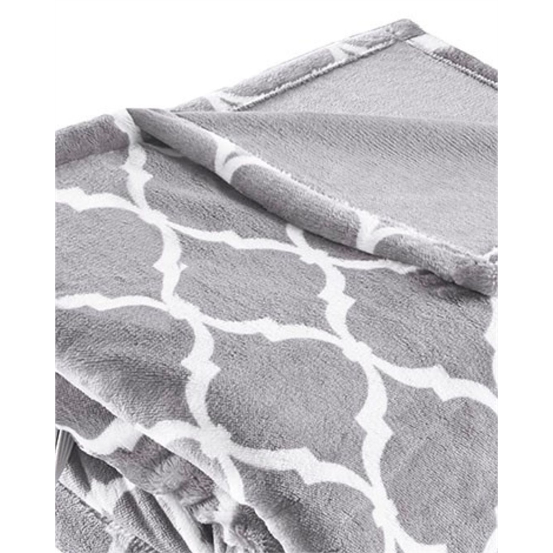 Beautyrest Contemporary Polyester Knitted Microlight Heated Throw in Gray