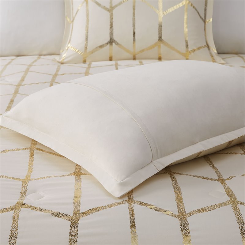 Intelligent Design Raina Polyester Microfiber Comforter Set in Ivory