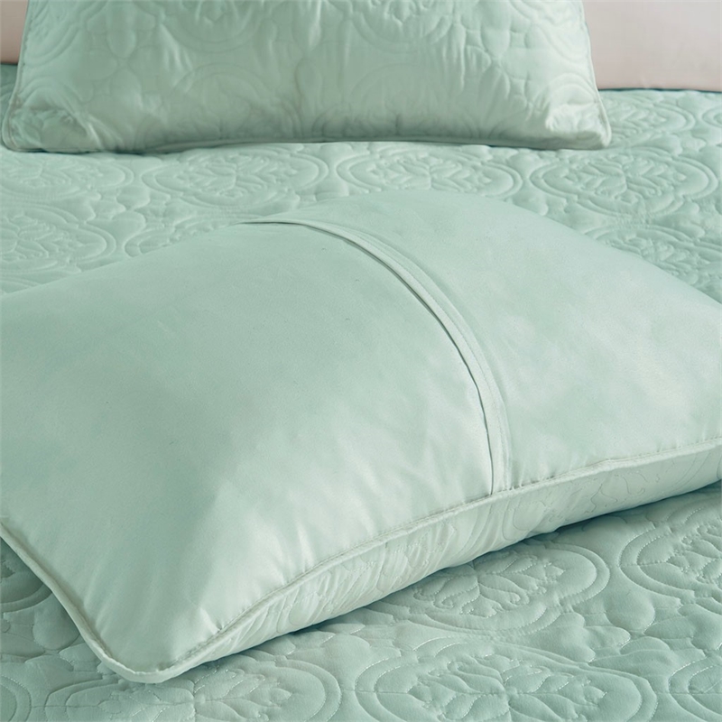 510 Design Oakley Polyester Microfiber Bedspread Set in Seafoam Green