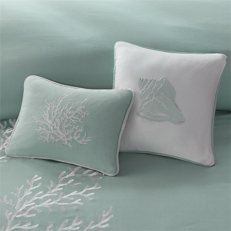 Harbor House Coastline Cotton Jacquard Cal King Comforter Set in Blue