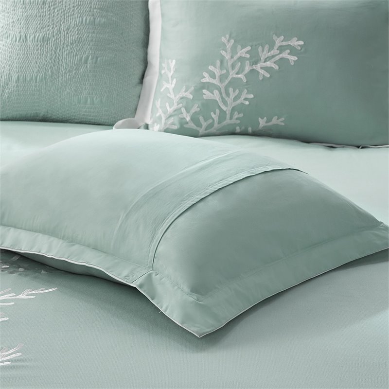 Harbor House Coastline Cotton Jacquard Cal King Comforter Set in Blue
