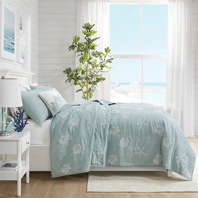 Harbor House Seaside Cotton Percale Coverlet Set with Embroidery in Green